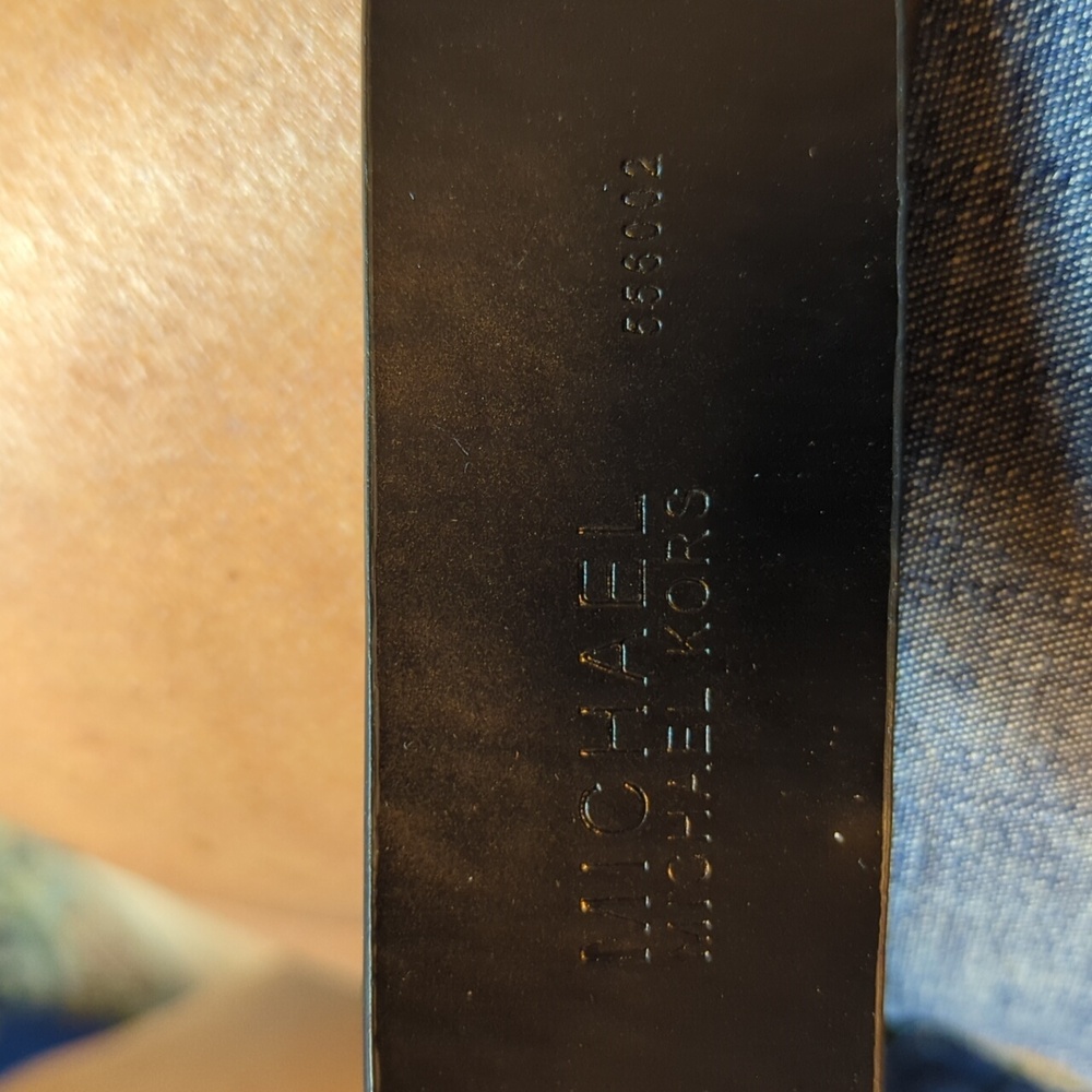 MICHAEL Michael Kors Black Belt with Silver Buckle - Picture 3 of 6